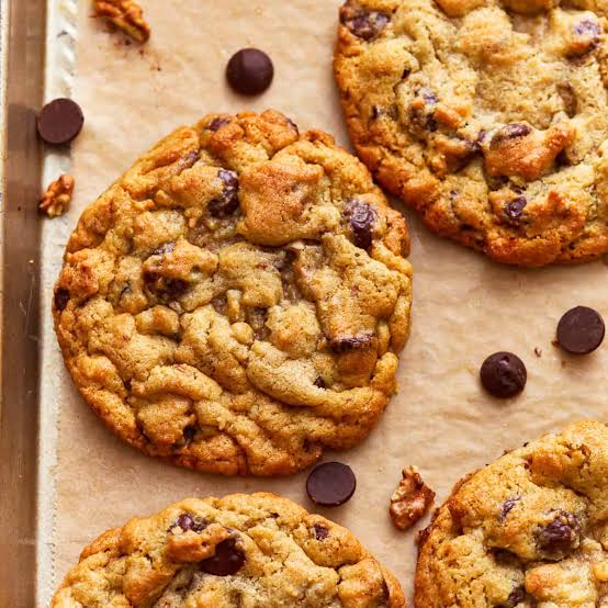 Chocolate Chip Walnut Cookies